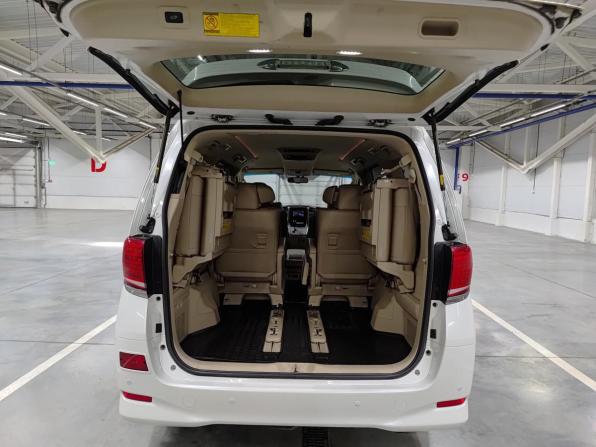 Toyota Alphard II с пробегом 2012 года, цена 3 000 000 рублей, 204716 км, минивэн, Автокод Объявления