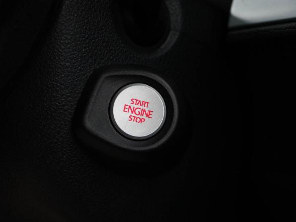 Volkswagen Scirocco III с пробегом 2013 года, цена 1 720 777 рублей, 93567 км, хэтчбек, Автокод Объявления