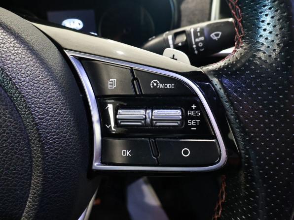Kia Optima IV Рестайлинг с пробегом 2018 года, цена 1 750 000 рублей, 214059 км, седан, Автокод Объявления