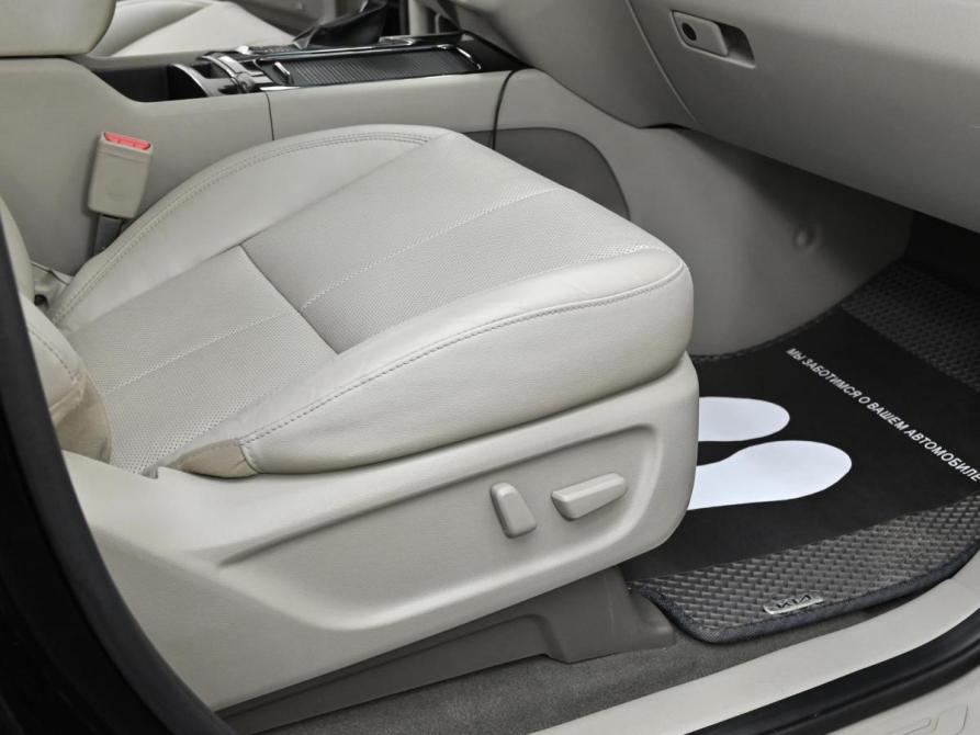 Kia Carnival III Москва  - изображение 15