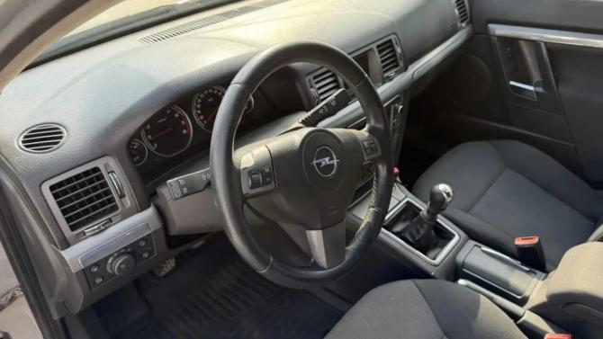 Opel Vectra C Рестайлинг с пробегом 2006 года, цена 435 000 рублей, 282130 км, седан, Автокод Объявления