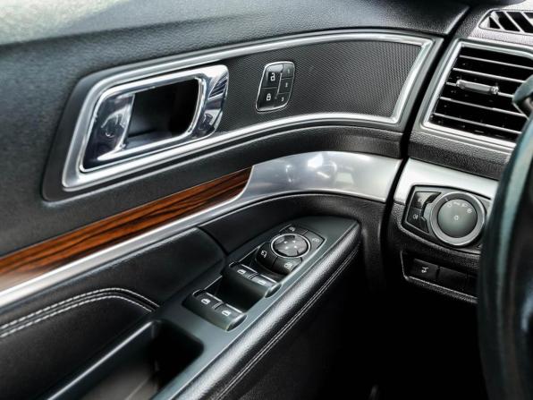 Ford Explorer V Рестайлинг 2 с пробегом 2018 года, цена 4 070 000 рублей, 79338 км, внедорожник, Автокод Объявления