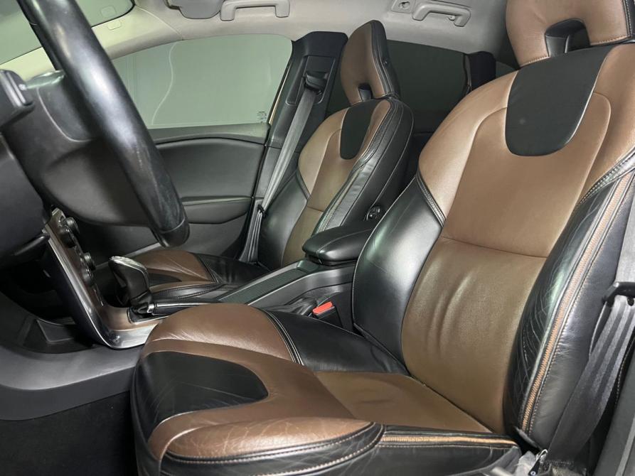 Volvo V40 II Тверь  - изображение 7