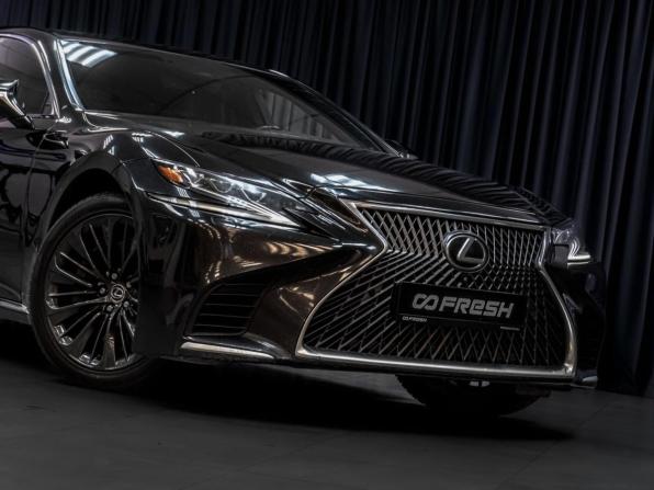 Lexus LS V с пробегом 2018 года, цена 5 300 000 рублей, 268568 км, седан, Автокод Объявления