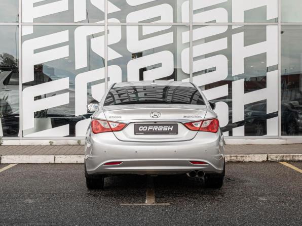 Hyundai Sonata VI (YF) с пробегом 2012 года, цена 1 330 000 рублей, 160041 км, седан, Автокод Объявления