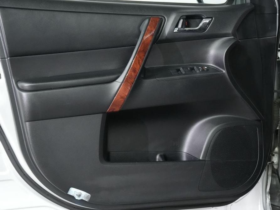 Toyota Highlander II (XU40) Рестайлинг Новосибирск  - изображение 18