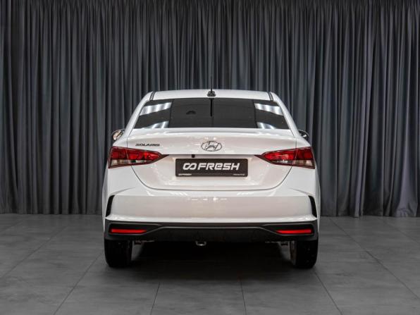 Hyundai Solaris II Рестайлинг с пробегом 2022 года, цена 1 719 000 рублей, 58275 км, седан, Автокод Объявления