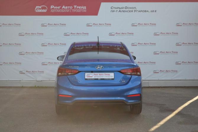 Hyundai Solaris II с пробегом 2017 года, цена 1 220 000 рублей, 141760 км, седан, Автокод Объявления