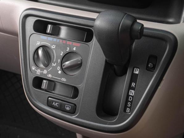 Toyota Passo III с пробегом 2018 года, цена 899 000 рублей, 129718 км, хэтчбек, Автокод Объявления