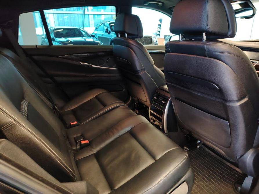 BMW 5 серии VI (F10/F11/F07) Рестайлинг Санкт-Петербург  - изображение 9