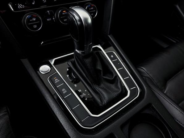 Volkswagen Passat B8 с пробегом 2019 года, цена 1 870 000 рублей, 226641 км, седан, Автокод Объявления