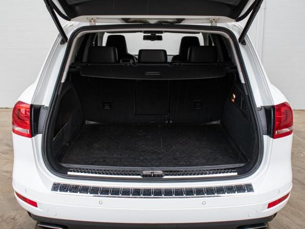 Volkswagen Touareg II с пробегом 2012 года, цена 2 670 000 рублей, 253794 км, внедорожник, Автокод Объявления