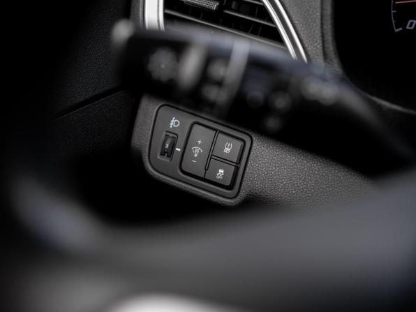 Hyundai Solaris II Рестайлинг с пробегом 2021 года, цена 1 749 000 рублей, 98870 км, седан, Автокод Объявления