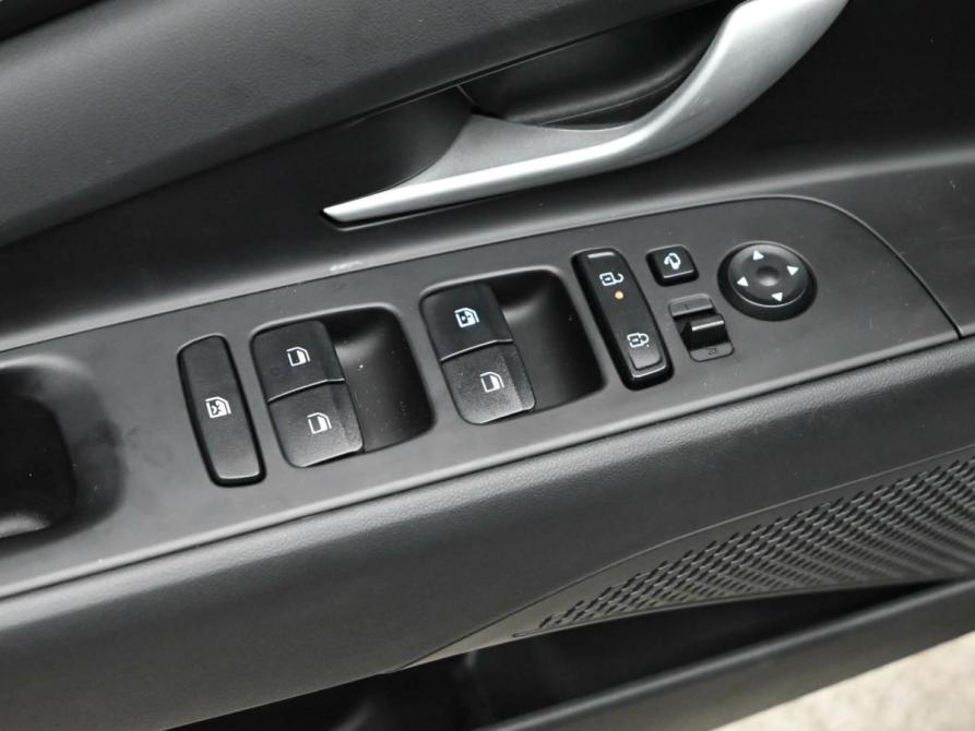 Hyundai Elantra VII (CN7) Рестайлинг Екатеринбург  - изображение 14