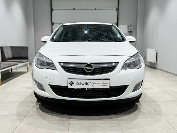 Opel Astra J с пробегом 2012 года, цена 579 000 рублей, 119682 км, хэтчбек, Автокод Объявления