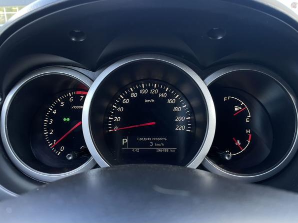 Suzuki Grand Vitara II Рестайлинг с пробегом 2010 года, цена 1 010 000 рублей, 196486 км, внедорожник, Автокод Объявления