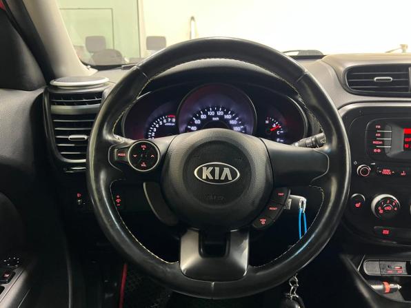 Kia Soul II с пробегом 2015 года, цена 1 350 000 рублей, 84400 км, хэтчбек, Автокод Объявления