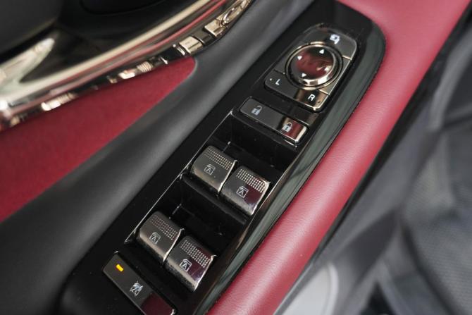 GAC M8 с пробегом 2023 года, цена 3 919 000 рублей, 4169 км, минивэн, Автокод Объявления