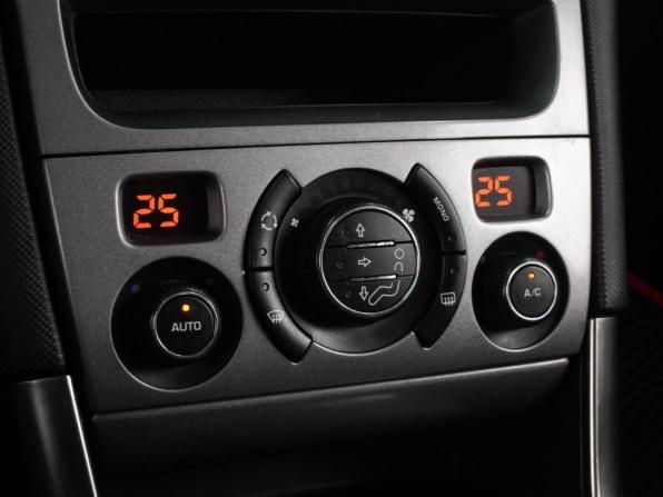 Peugeot 308 I с пробегом 2009 года, цена 579 000 рублей, 150456 км, хэтчбек, Автокод Объявления
