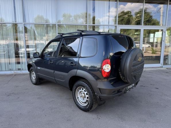 Chevrolet Niva I Рестайлинг с пробегом 2011 года, цена 420 000 рублей, 210469 км, внедорожник, Автокод Объявления