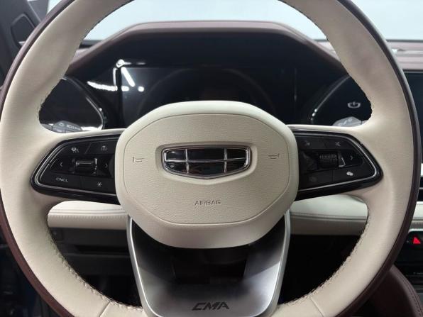 Geely Monjaro I с пробегом 2023 года, цена 3 499 900 рублей, 9000 км, внедорожник, Автокод Объявления