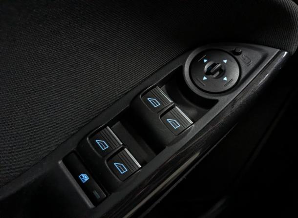 Ford Focus III Рестайлинг с пробегом 2017 года, цена 1 215 000 рублей, 134132 км, хэтчбек, Автокод Объявления