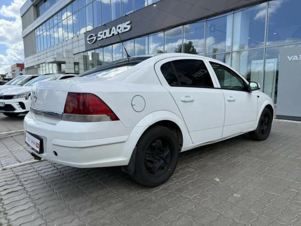 Opel Astra H Рестайлинг с пробегом 2010 года, цена 549 978 рублей, 276411 км, седан, Автокод Объявления