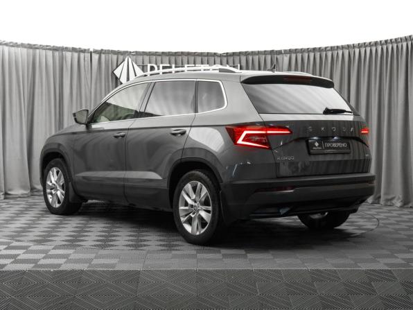 Skoda Karoq I с пробегом 2021 года, цена 2 795 000 рублей, 89421 км, внедорожник, Автокод Объявления