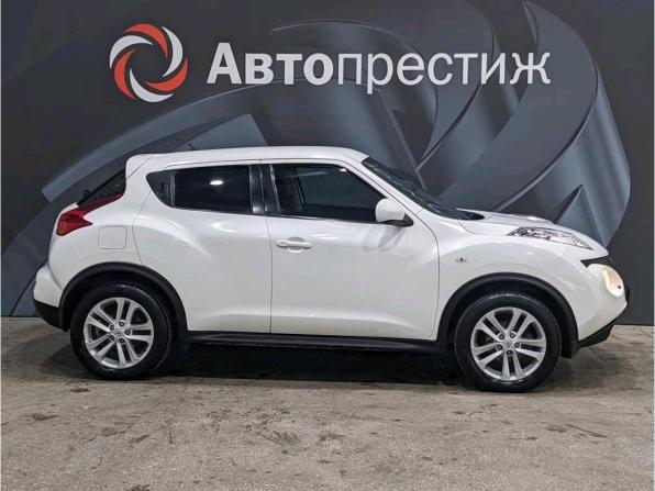 Nissan Juke I с пробегом 2012 года, цена 1 065 000 рублей, 100836 км, внедорожник, Автокод Объявления