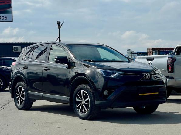 Toyota RAV4 IV (XA40) Рестайлинг с пробегом 2015 года, цена 1 880 000 рублей, 174700 км, внедорожник, Автокод Объявления