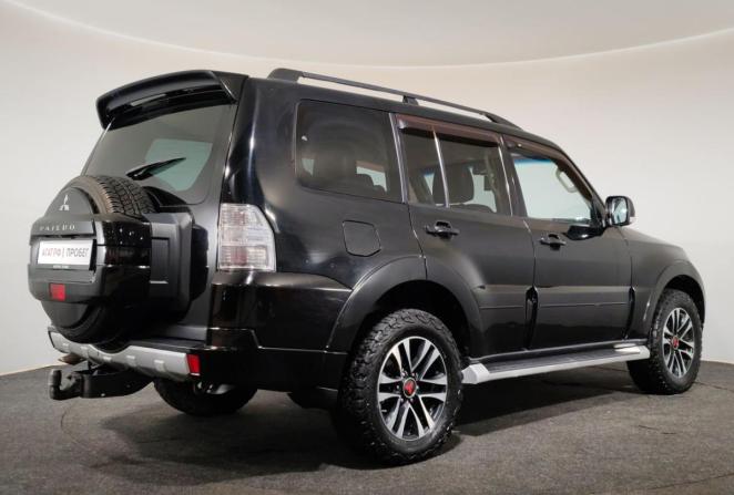Mitsubishi Pajero IV Рестайлинг 1 с пробегом 2012 года, цена 1 950 000 рублей, 295126 км, внедорожник, Автокод Объявления