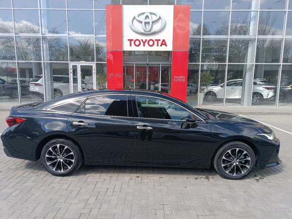 Toyota Avalon V с пробегом 2022 года, цена 3 850 000 рублей, 44702 км, седан, Автокод Объявления