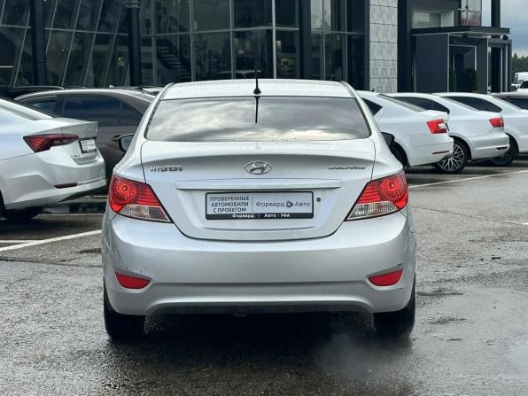 Hyundai Solaris I с пробегом 2012 года, цена 930 000 рублей, 150000 км, седан, Автокод Объявления