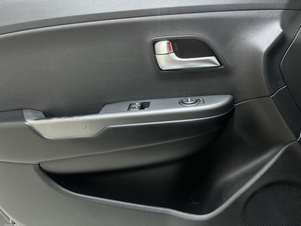 Kia Rio III Рестайлинг с пробегом 2016 года, цена 1 007 000 рублей, 162663 км, седан, Автокод Объявления