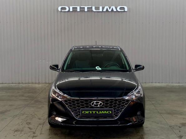 Hyundai Solaris II Рестайлинг с пробегом 2021 года, цена 1 597 000 рублей, 102457 км, седан, Автокод Объявления