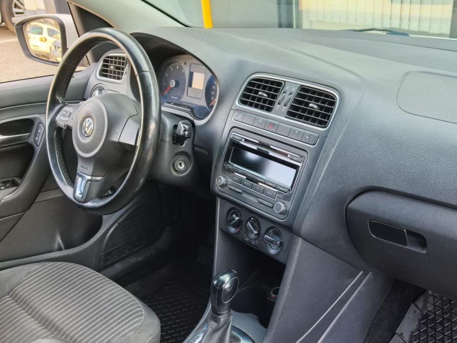 Volkswagen Polo V Москва  - изображение 11