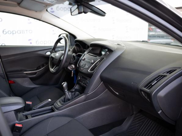 Ford Focus III Рестайлинг с пробегом 2019 года, цена 1 299 000 рублей, 112337 км, хэтчбек, Автокод Объявления