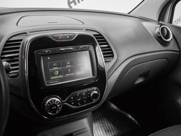 Renault Kaptur I с пробегом 2017 года, цена 1 280 000 рублей, 170068 км, внедорожник, Автокод Объявления