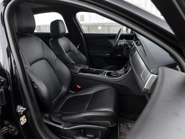 Jaguar XF II с пробегом 2016 года, цена 2 140 000 рублей, 143696 км, седан, Автокод Объявления
