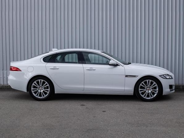 Jaguar XF II с пробегом 2016 года, цена 1 999 000 рублей, 197220 км, седан, Автокод Объявления