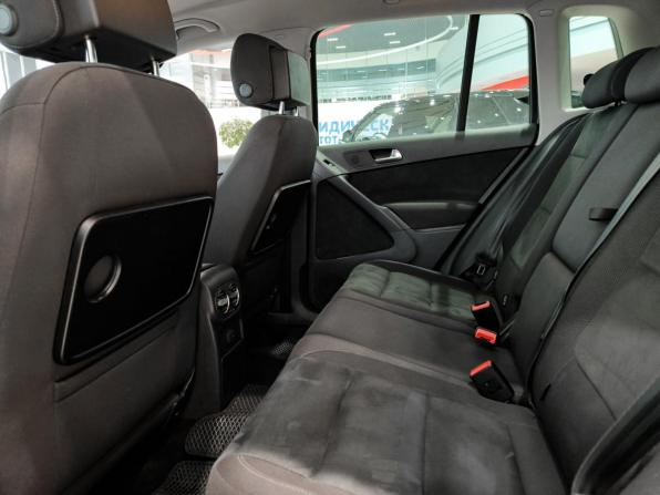 Volkswagen Tiguan I Рестайлинг с пробегом 2016 года, цена 1 508 000 рублей, 178768 км, внедорожник, Автокод Объявления