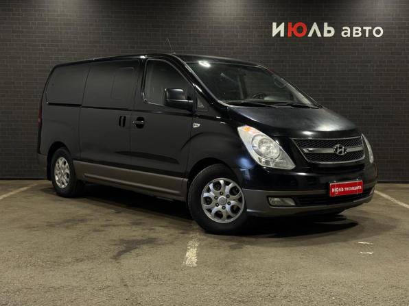 Hyundai H-1 II с пробегом 2012 года, цена 1 400 000 рублей, 200928 км, минивэн, Автокод Объявления