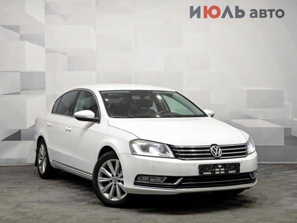 Volkswagen Passat B7 с пробегом 2012 года, цена 1 000 000 рублей, 303191 км, седан, Автокод Объявления