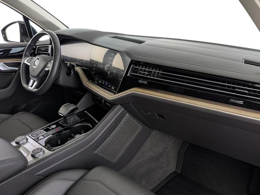 Volkswagen Touareg III Москва  - изображение 13