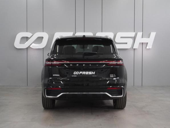 Geely Monjaro I Рестайлинг 2 с пробегом 2025 года, цена 4 249 000 рублей, 1088 км, внедорожник, Автокод Объявления