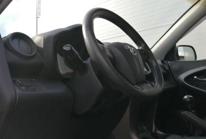Toyota RAV4 III (XA30) Рестайлинг с пробегом 2011 года, цена 1 300 000 рублей, 175000 км, внедорожник, Автокод Объявления