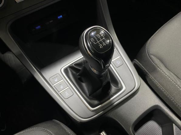 Hyundai Creta II с пробегом 2022 года, цена 2 400 000 рублей, 38003 км, внедорожник, Автокод Объявления