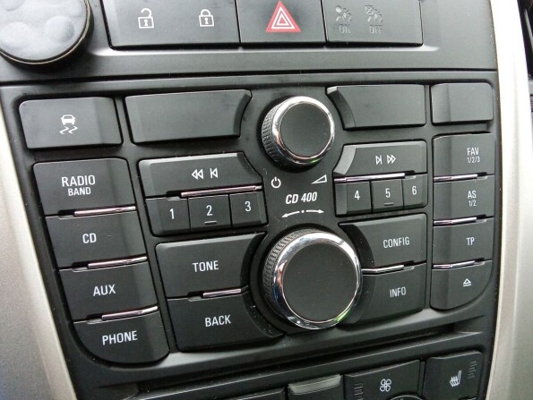 Opel Astra J с пробегом 2010 года, цена 690 000 рублей, 193299 км, хэтчбек, Автокод Объявления