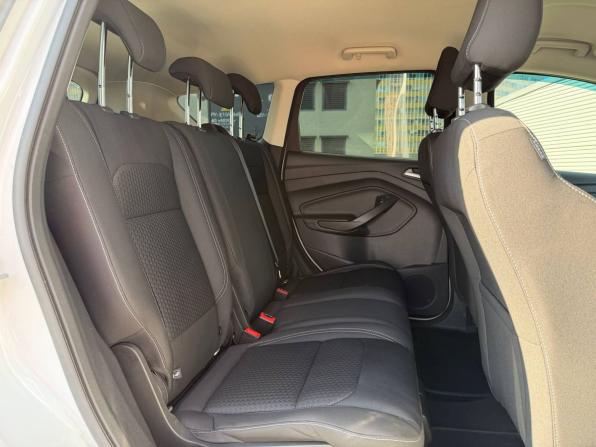Ford Kuga II Рестайлинг с пробегом 2018 года, цена 1 725 000 рублей, 128200 км, внедорожник, Автокод Объявления