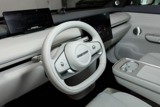 Новый Exeed Exlantix ET 2025 года, цена 6 990 000 рублей, внедорожник, Автокод Объявления